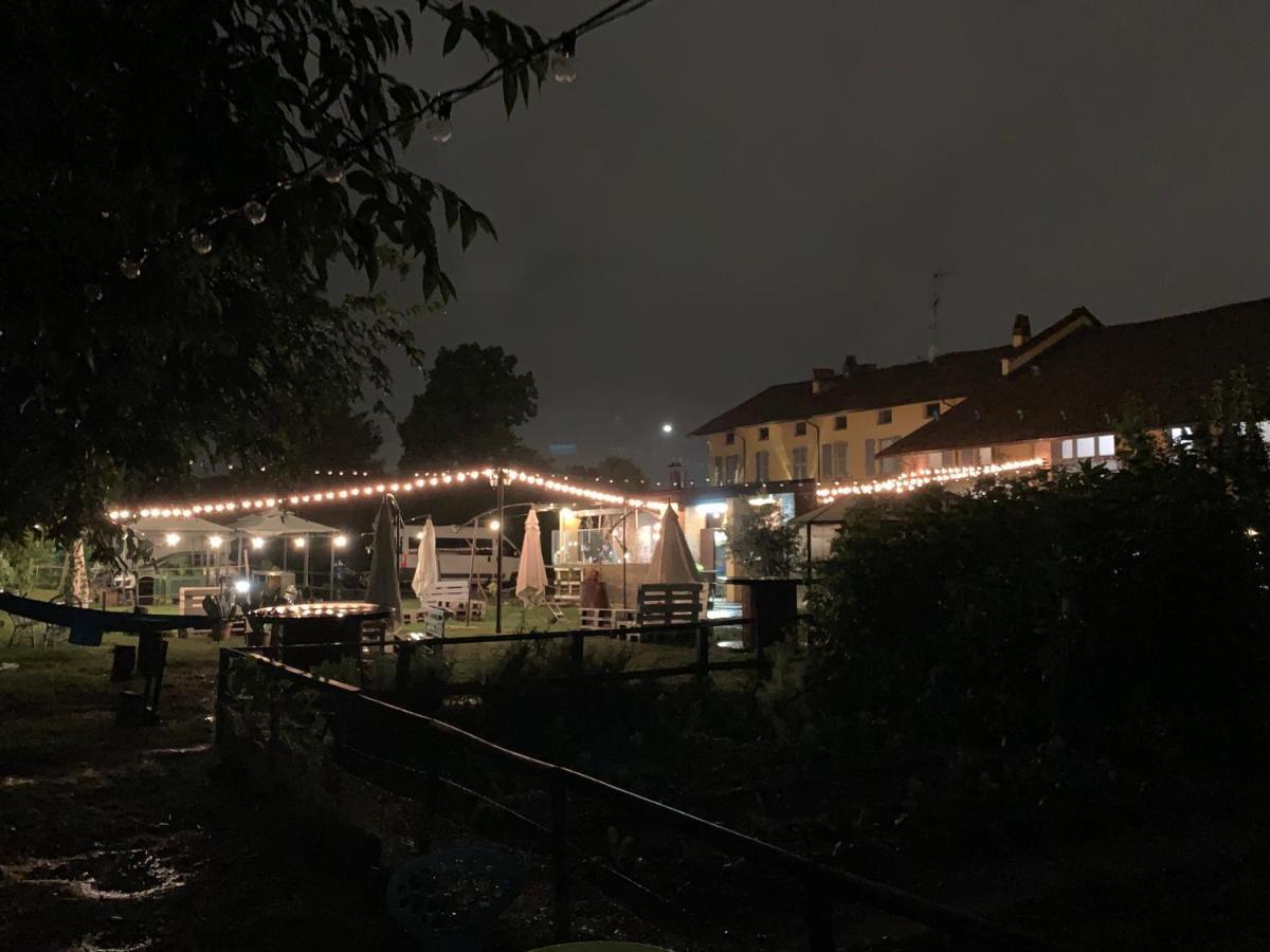 Cascina Bellaria Hostel มิลาน ภายนอก รูปภาพ