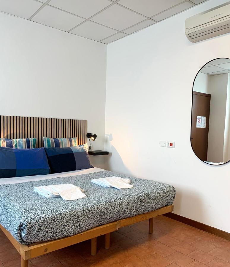 Cascina Bellaria Hostel มิลาน ภายนอก รูปภาพ