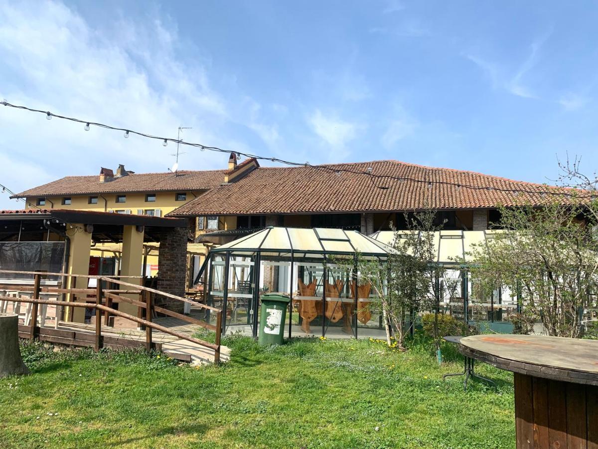 Cascina Bellaria Hostel มิลาน ภายนอก รูปภาพ