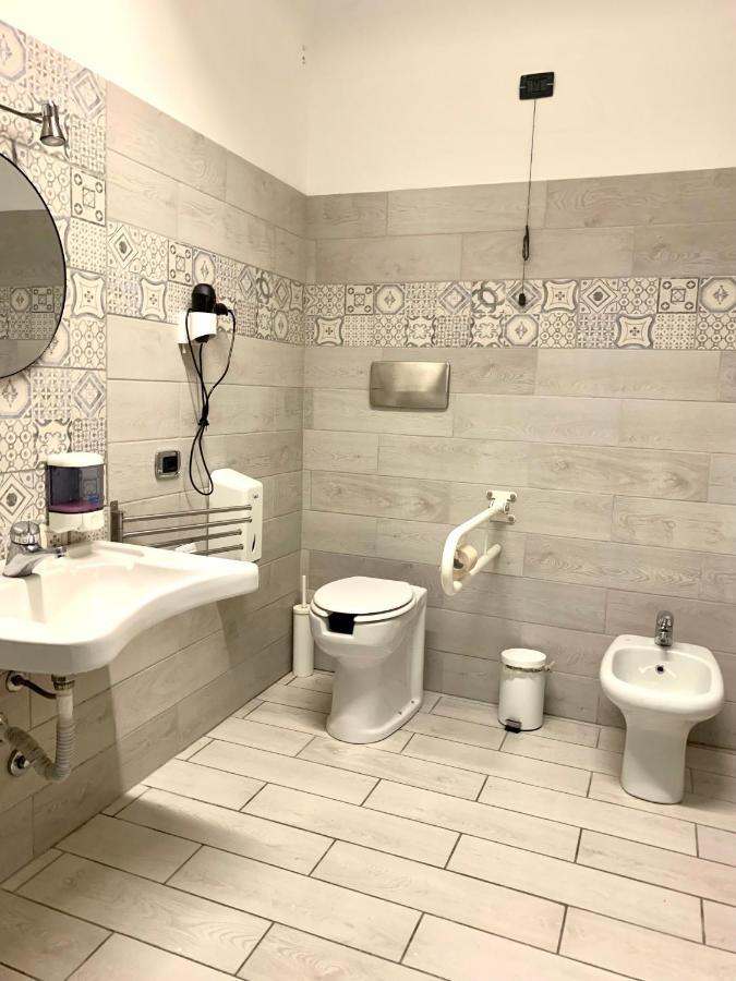 Cascina Bellaria Hostel มิลาน ภายนอก รูปภาพ