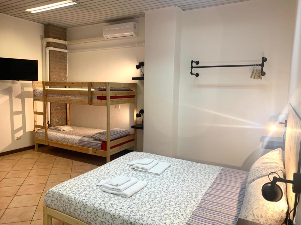 Cascina Bellaria Hostel มิลาน ภายนอก รูปภาพ