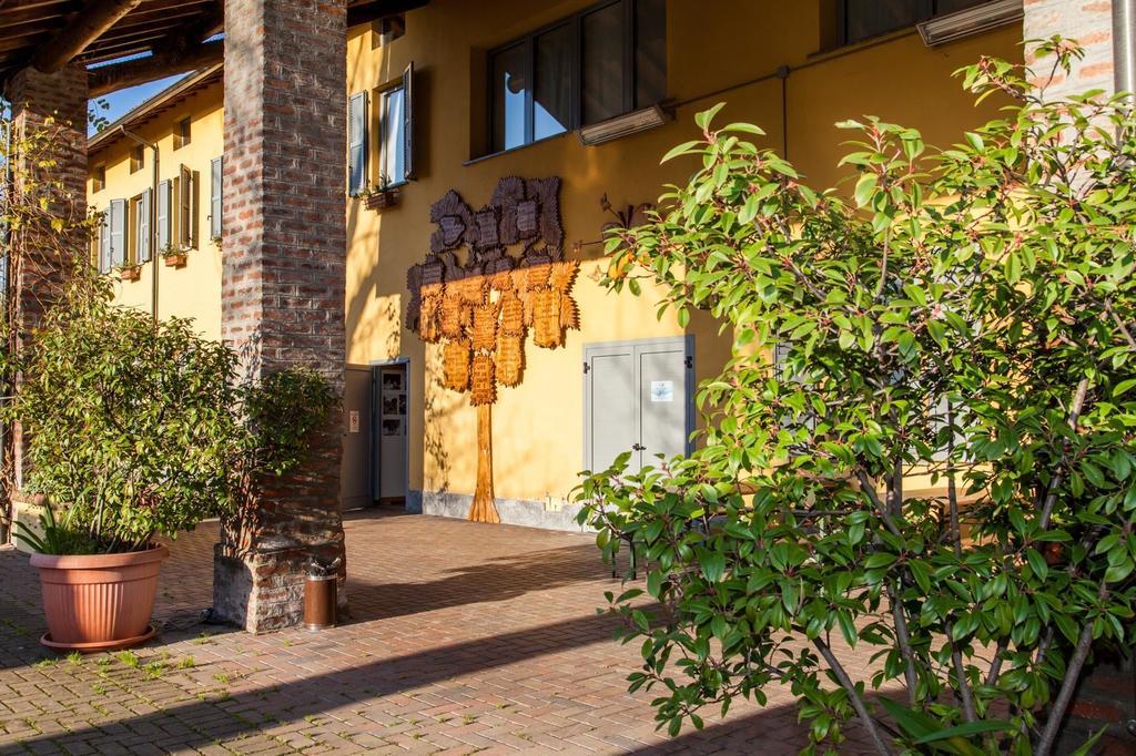 Cascina Bellaria Hostel มิลาน ภายนอก รูปภาพ