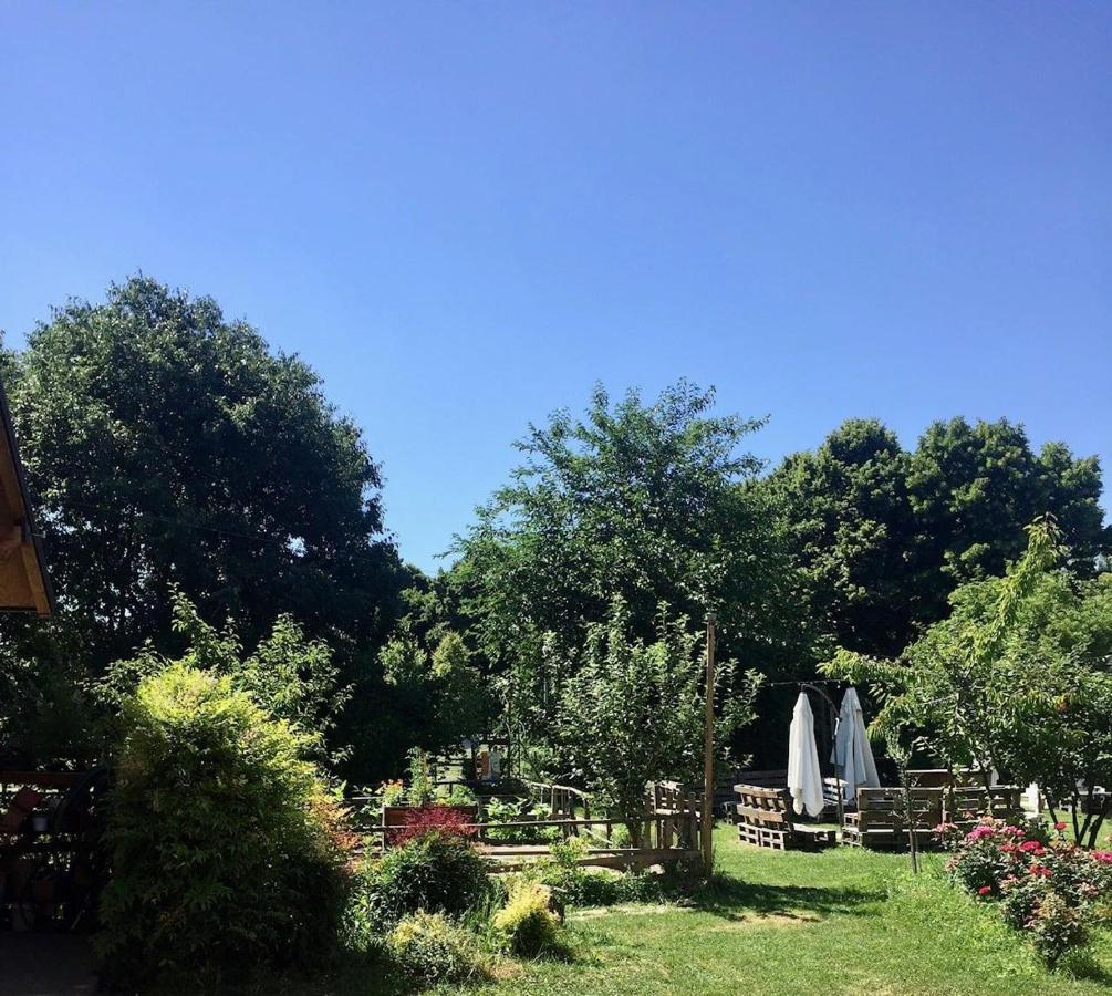 Cascina Bellaria Hostel มิลาน ภายนอก รูปภาพ